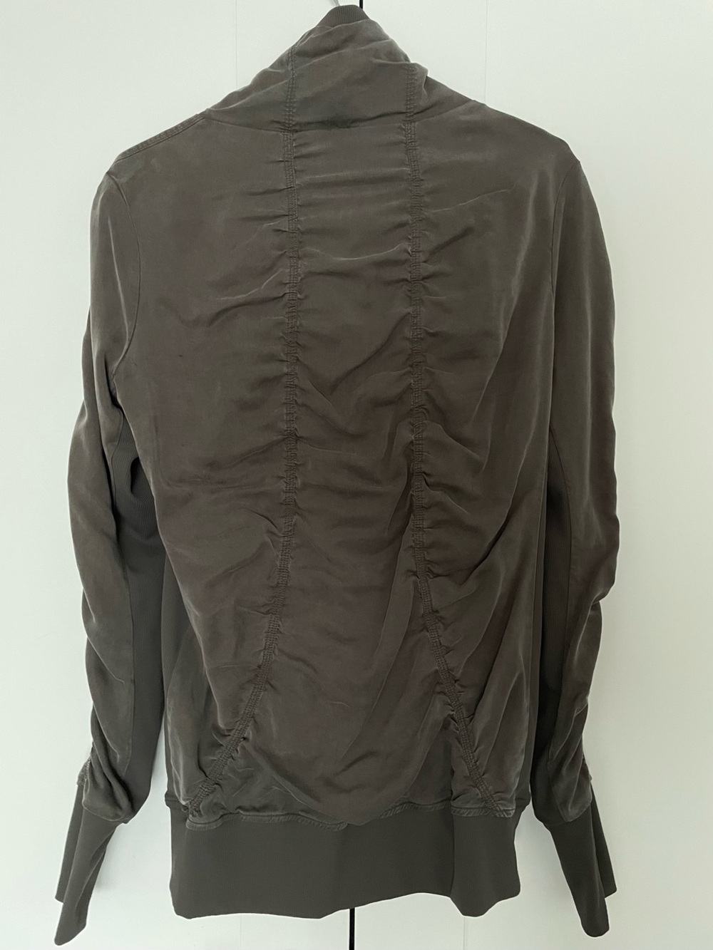 Rare Lululemon Reversible Cool Down Jacket Size 10 Sage Grey - Picture 2 of 7